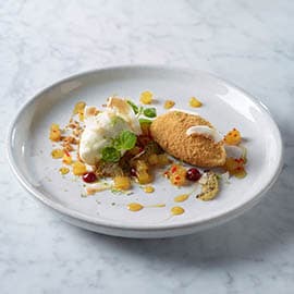 Coconut & lime cheesecake, ginger crumb, pineapple & chilli salsa Coconut & lime cheesecake, ginger crumb, pineapple & chilli salsa